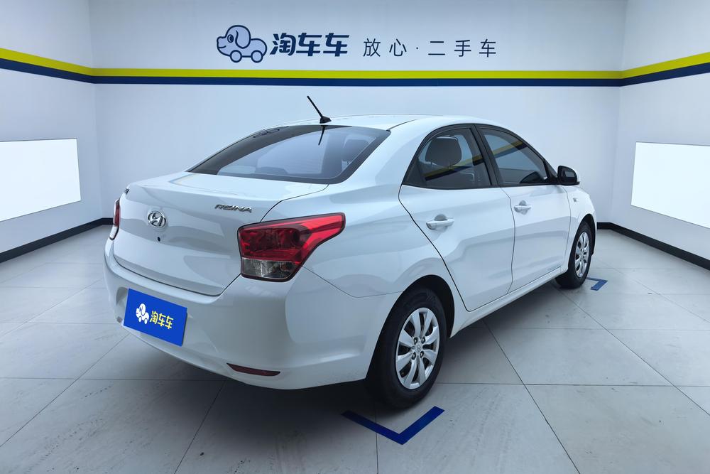 Hyundai Verna