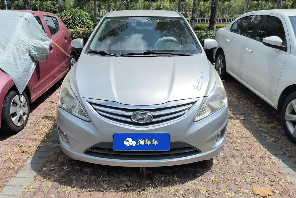 Hyundai Verna