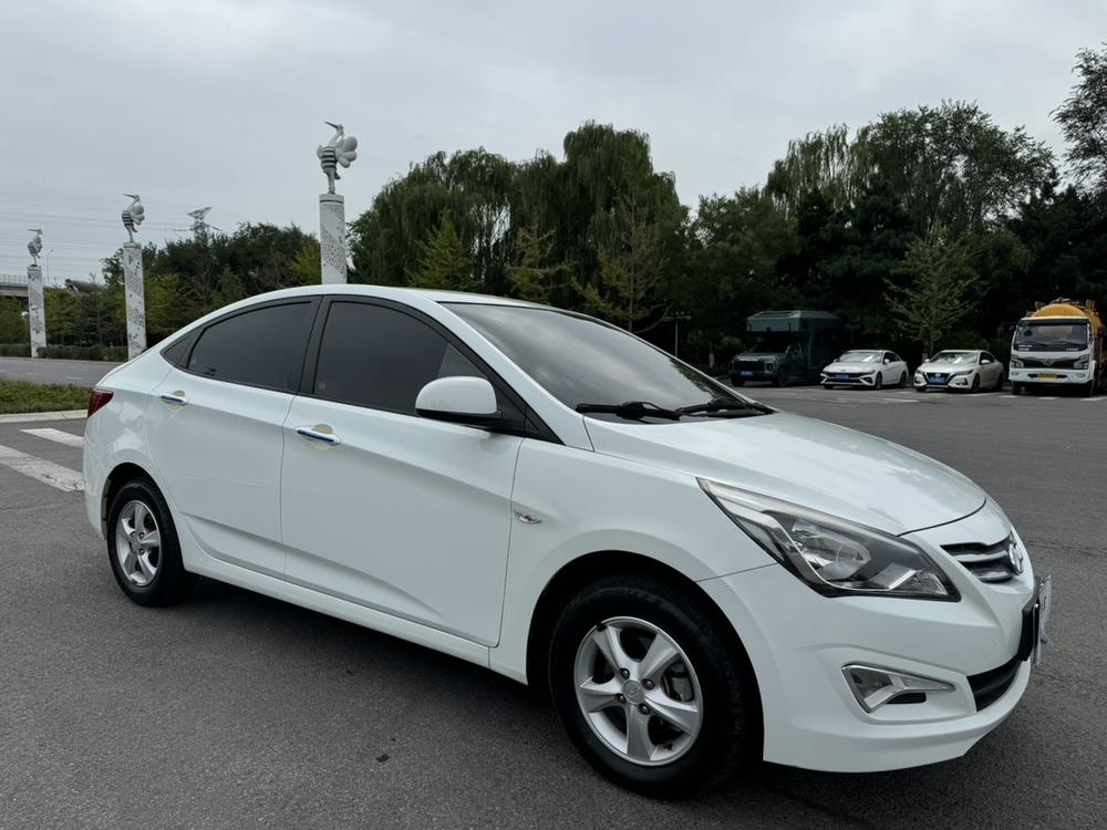 Hyundai Verna