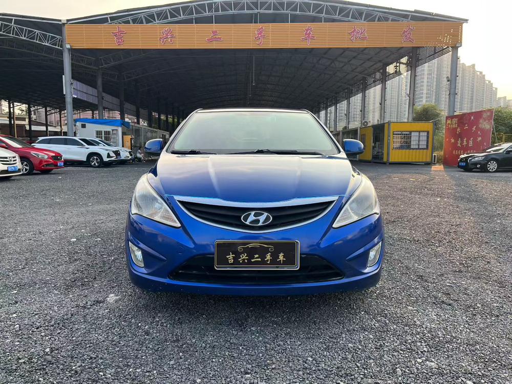 Hyundai Verna