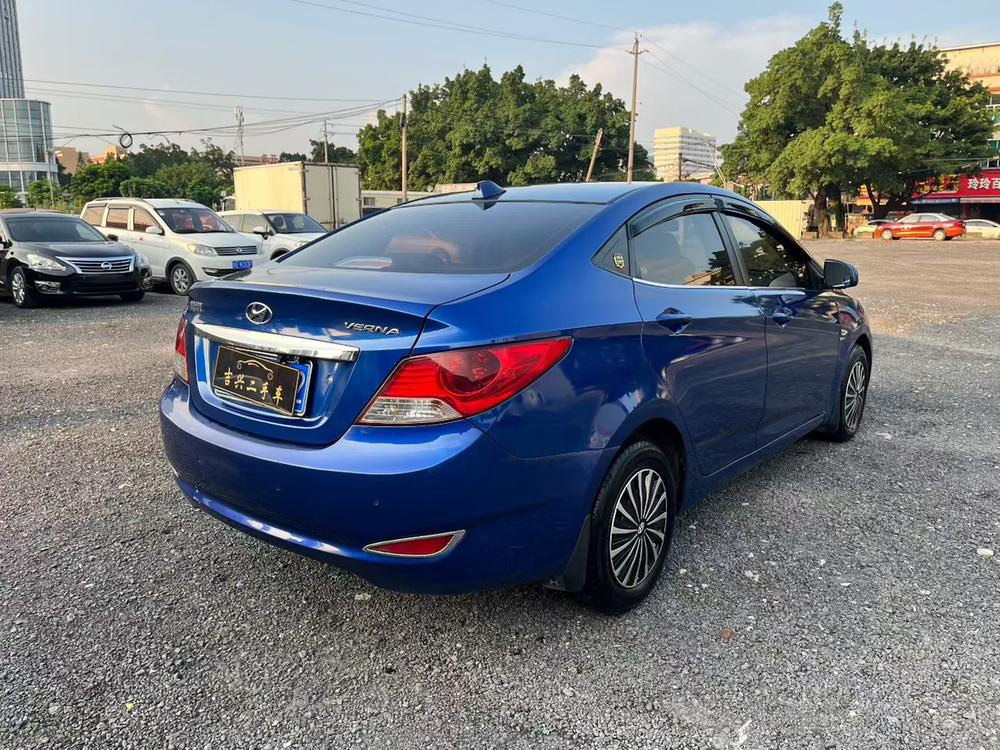 Hyundai Verna