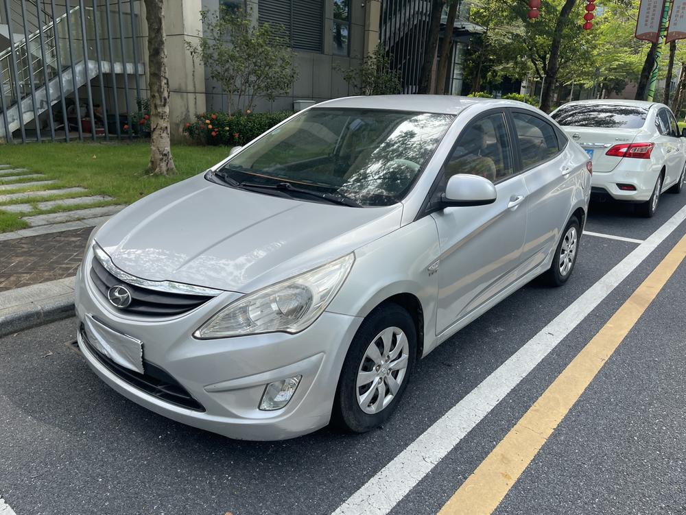 Hyundai Verna