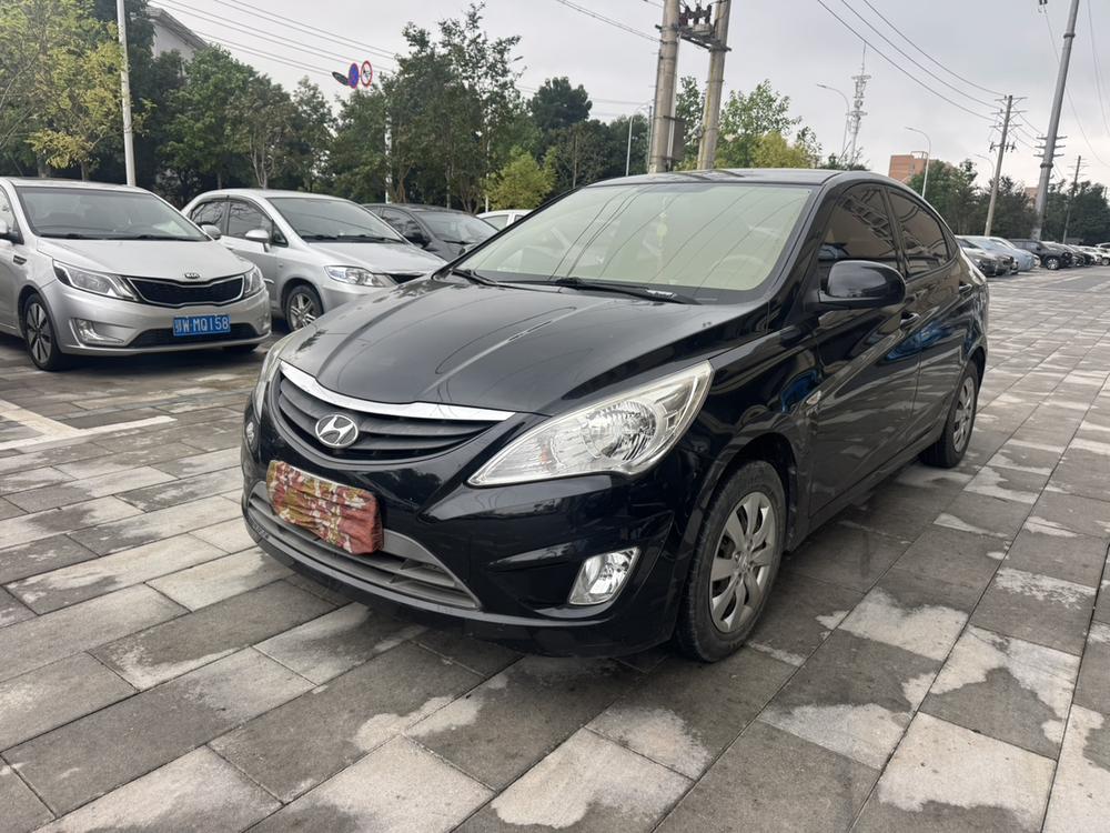 Hyundai Verna