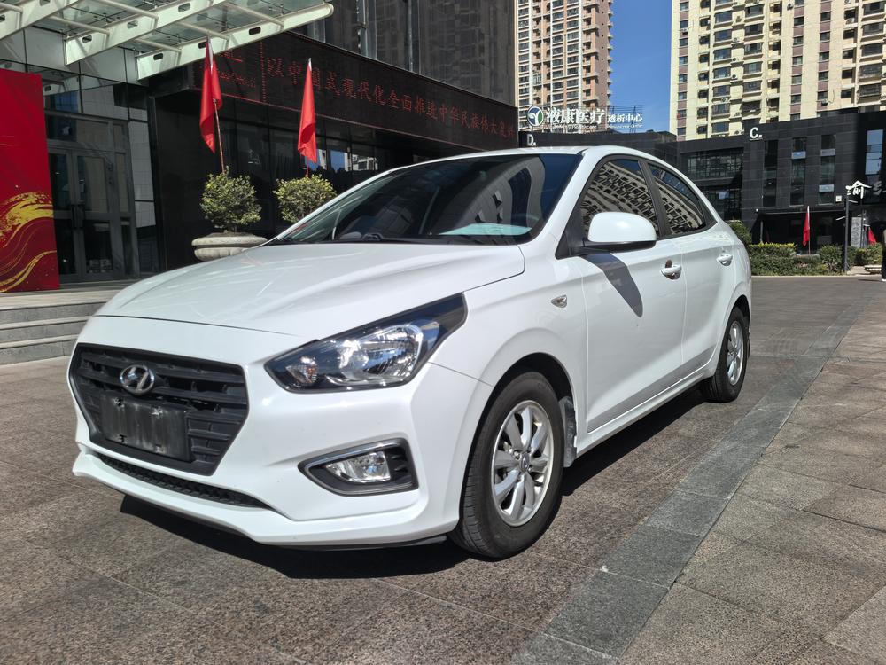 Hyundai Verna