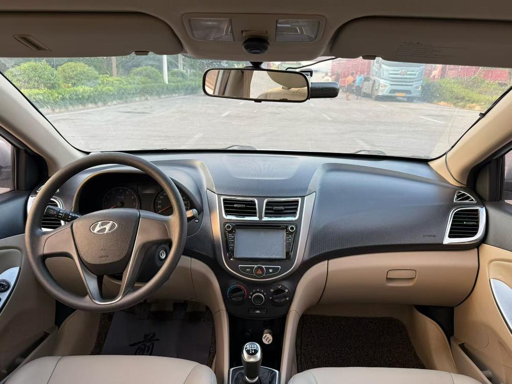 Hyundai Verna