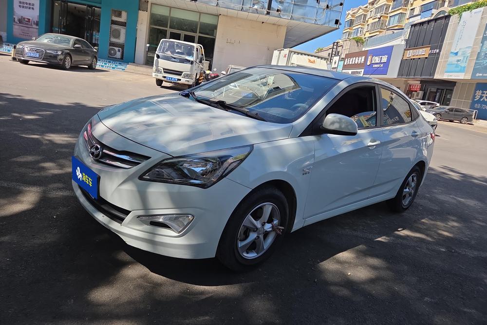 Hyundai Verna