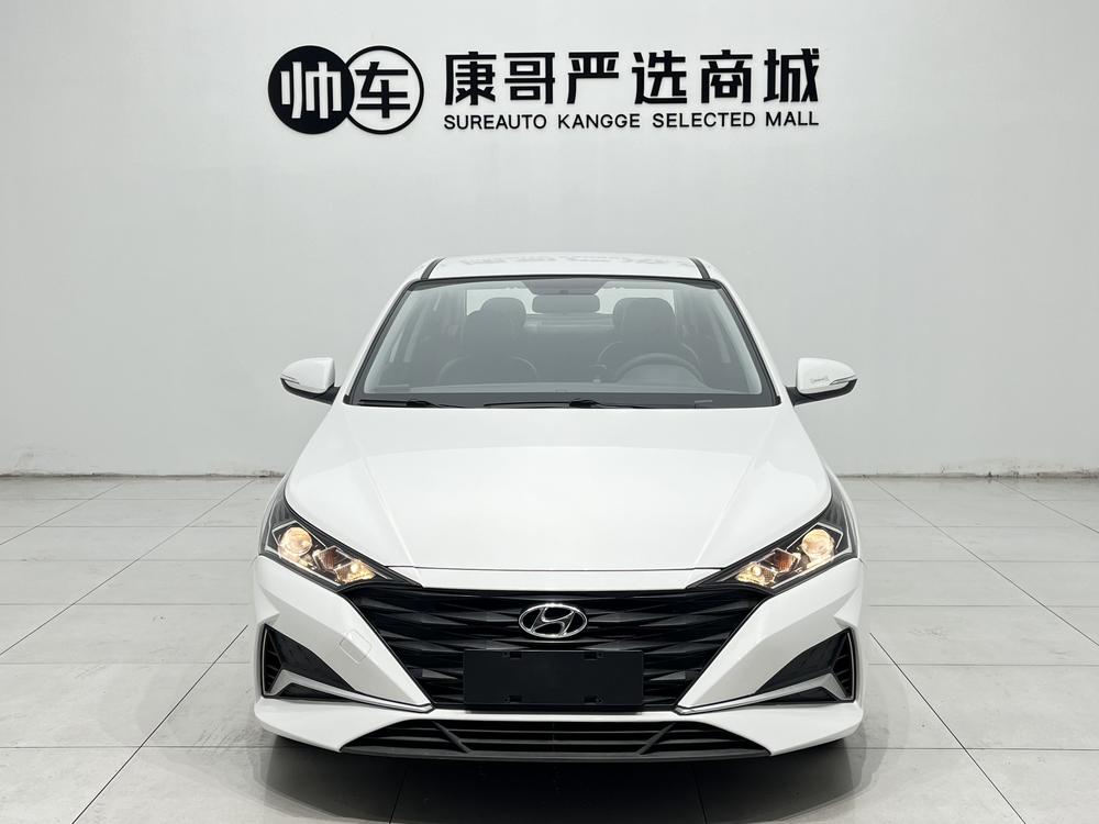 Hyundai Verna