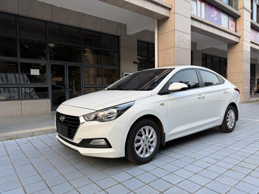 Hyundai Verna