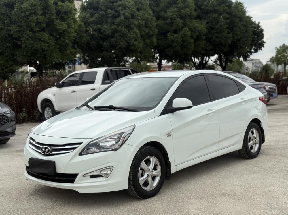 Hyundai Verna