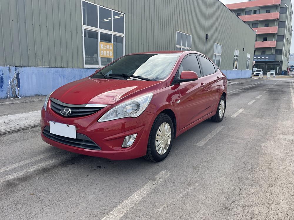 Hyundai Verna