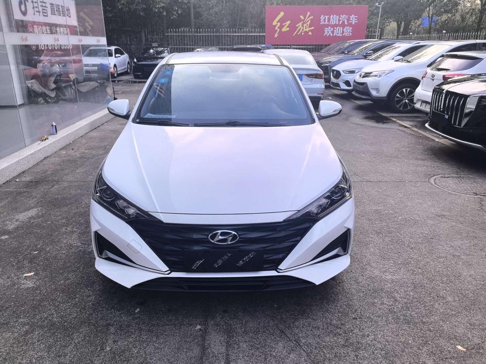 Hyundai Verna