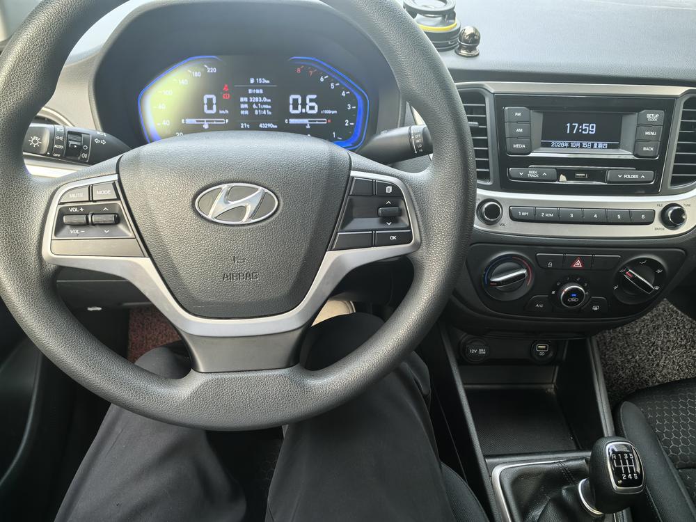 Hyundai Verna
