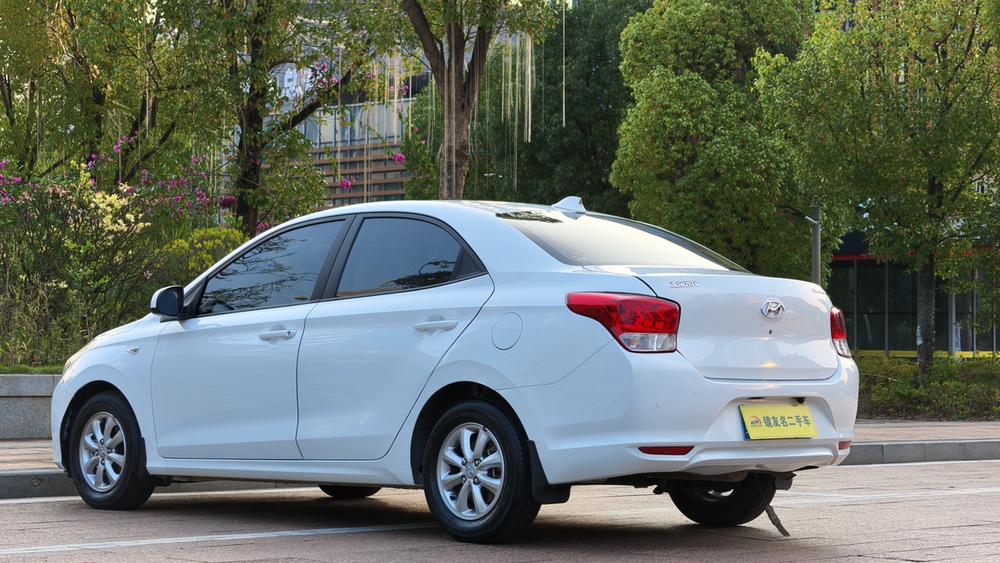 Hyundai Verna