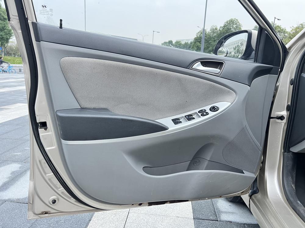 Hyundai Verna