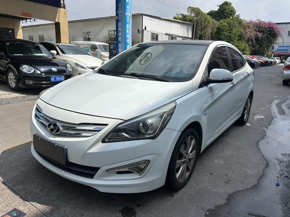 Hyundai Verna