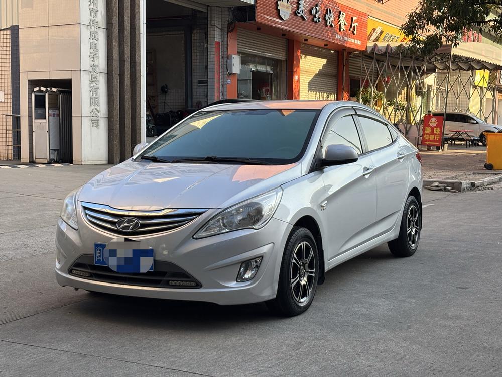 Hyundai Verna