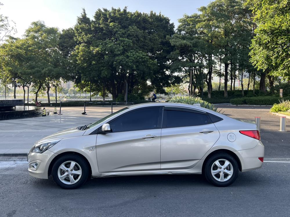 Hyundai Verna