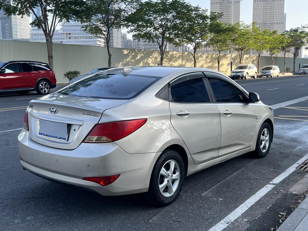 Hyundai Verna