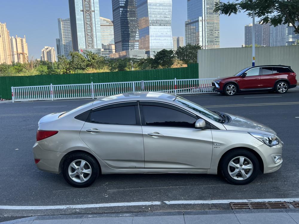 Hyundai Verna