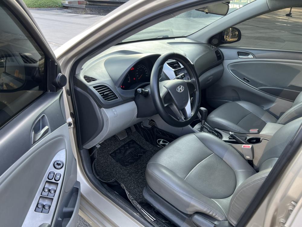Hyundai Verna