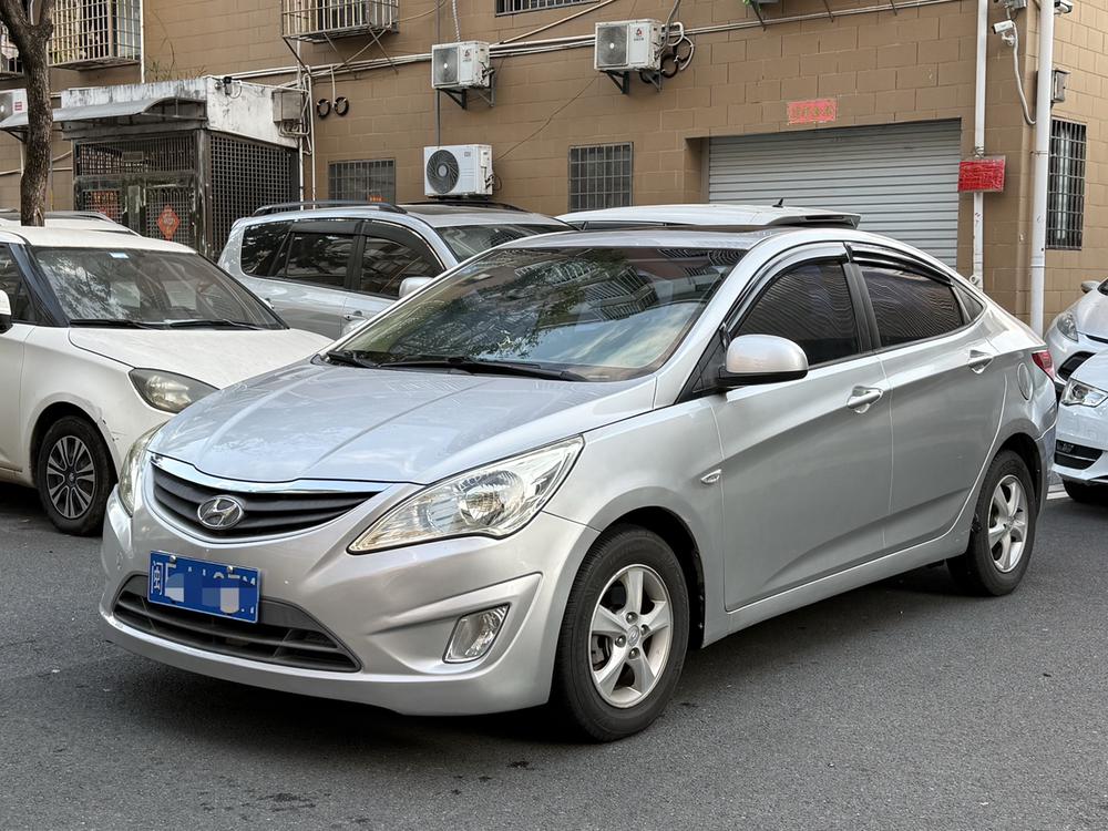 Hyundai Verna