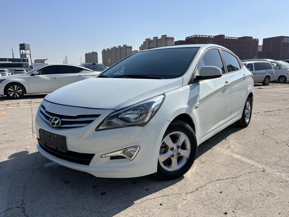 Hyundai Verna