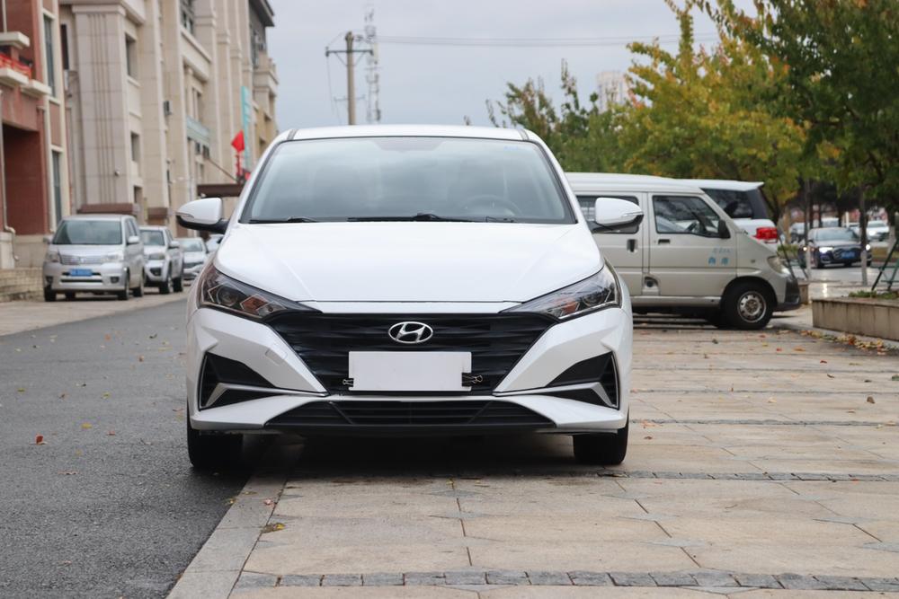 Hyundai Verna