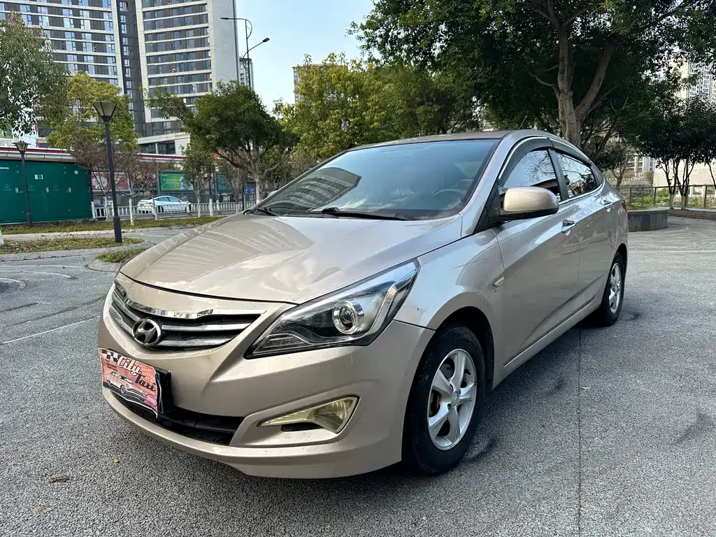 Hyundai Verna