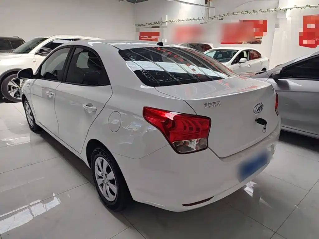 Hyundai Verna