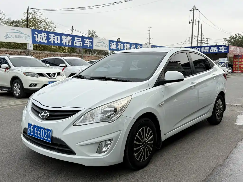 Hyundai Verna