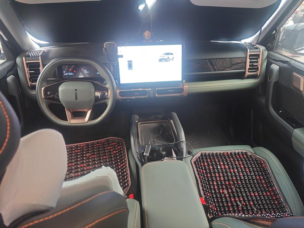 iCAR iCAR 03