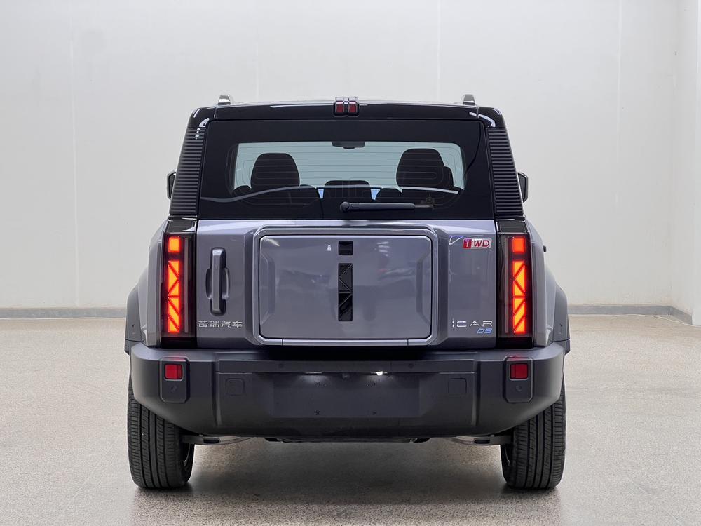 iCAR iCAR 03