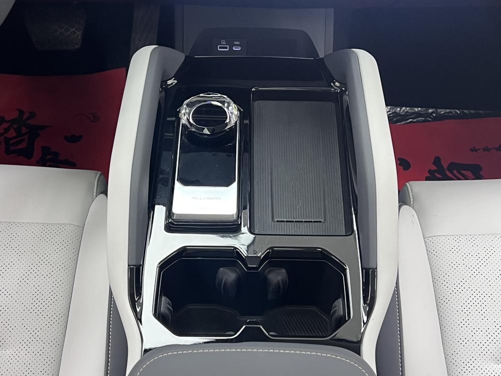 iCAR iCAR 03