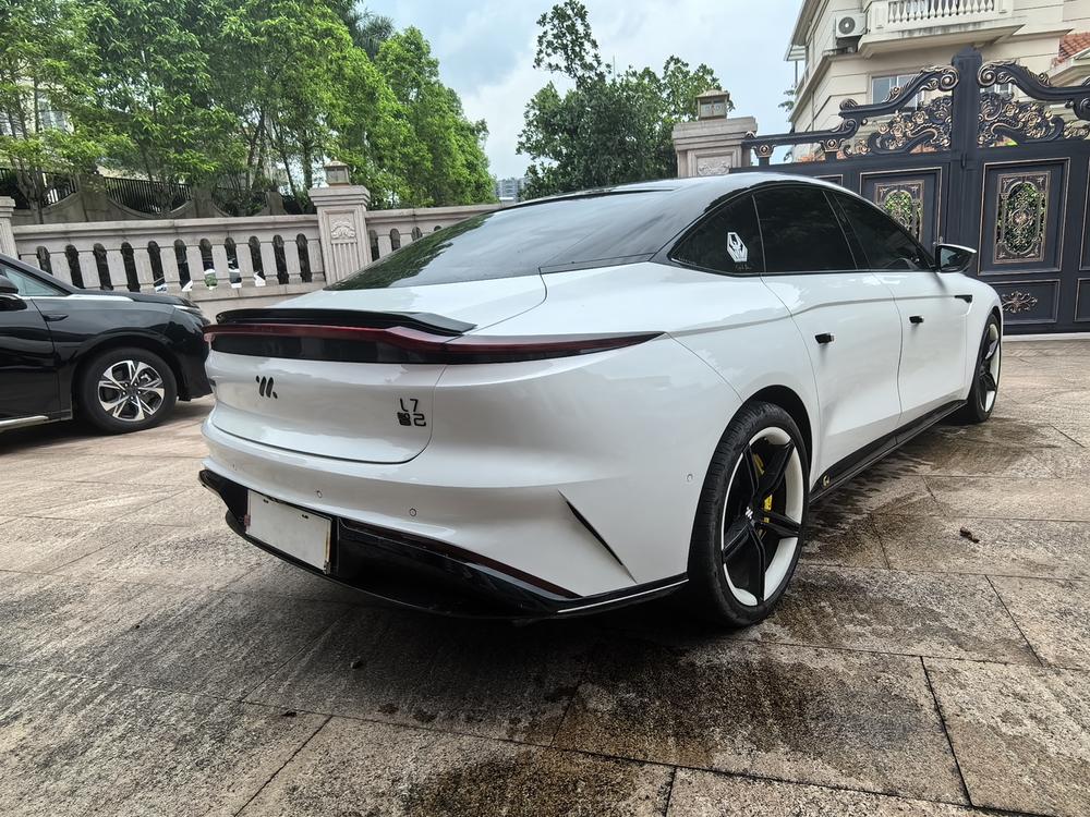 IM Motors IM L7