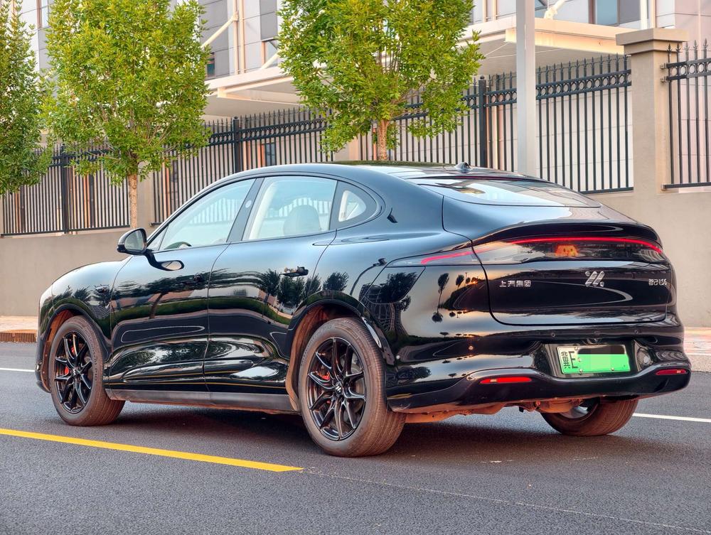 IM Motors IM LS6