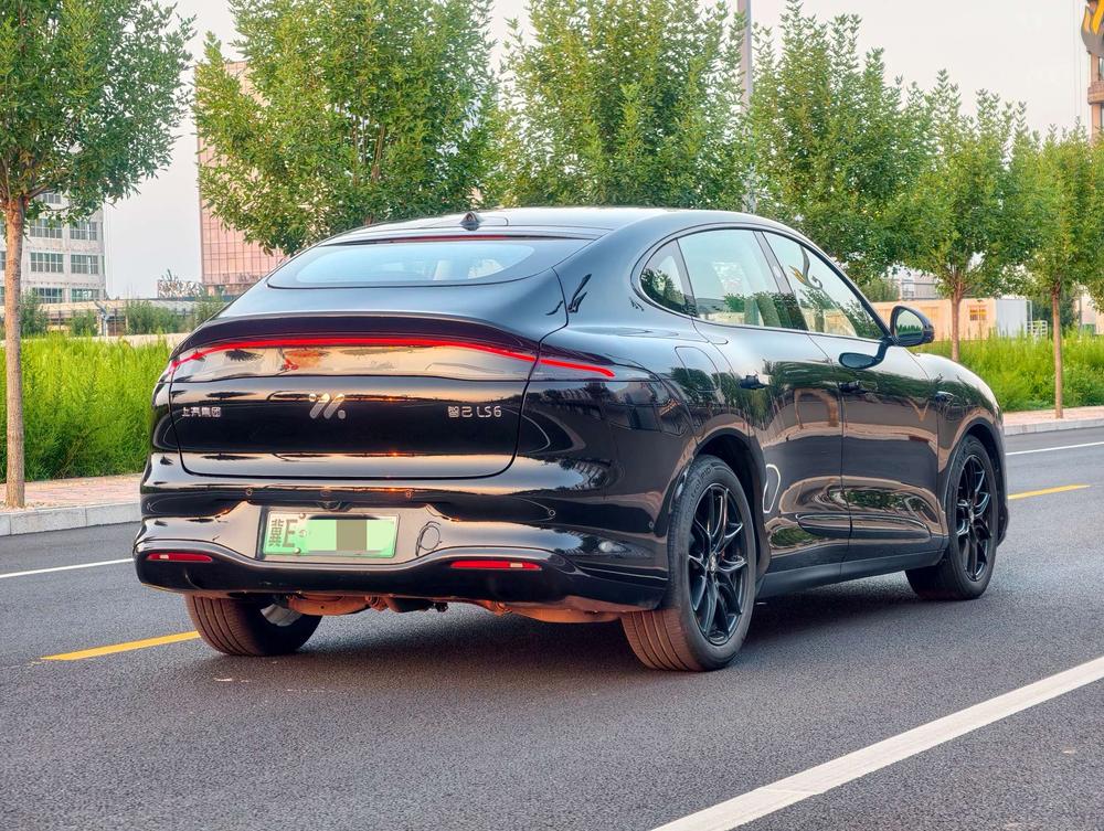 IM Motors IM LS6