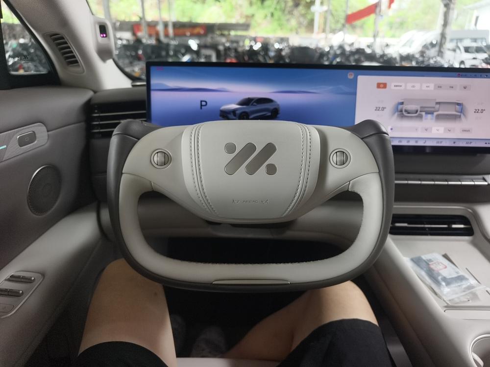 IM Motors IM LS6