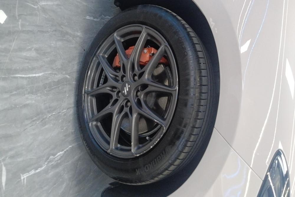 IM Motors IM LS6