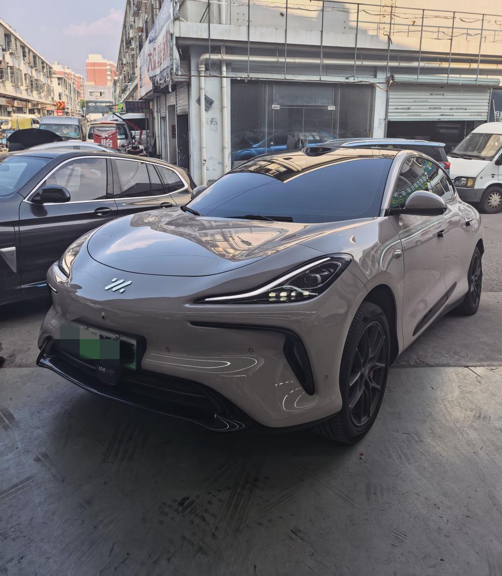 IM Motors IM LS6