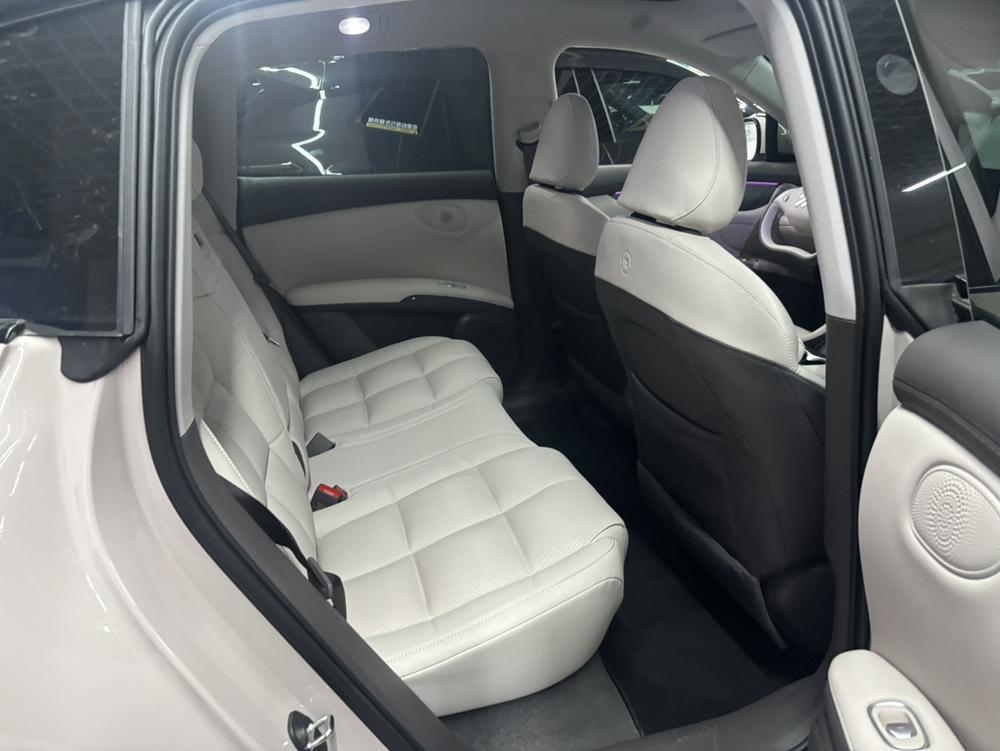 IM Motors IM LS6