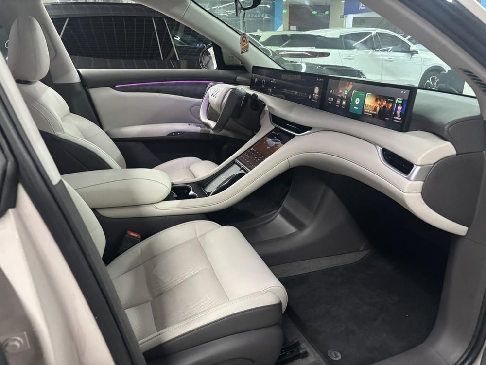 IM Motors IM LS6