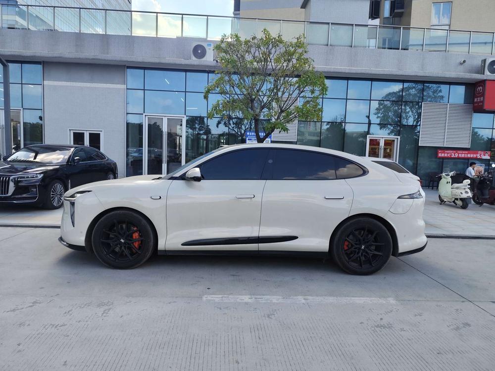 IM Motors IM LS6