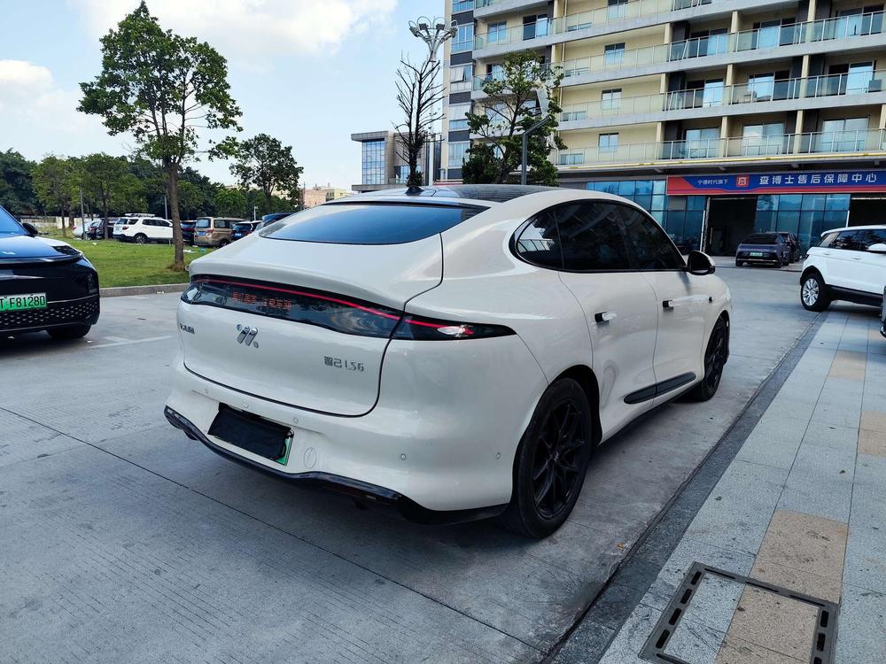 IM Motors IM LS6
