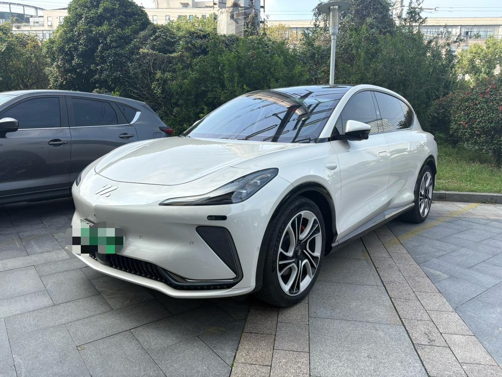 IM Motors IM LS7