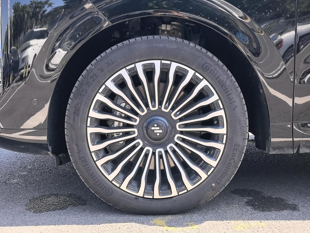 IM Motors IM LS9