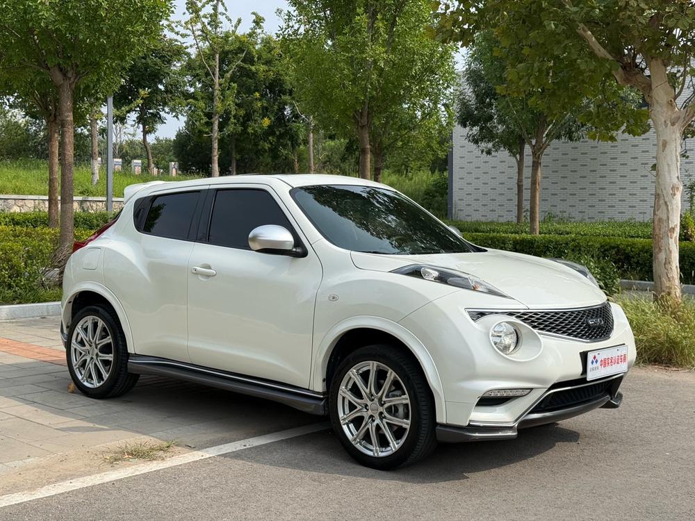 Infiniti Infiniti ESQ
