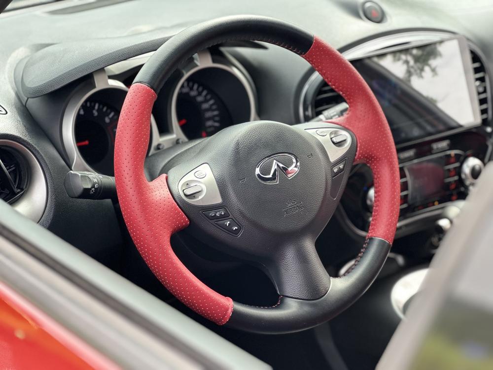 Infiniti Infiniti ESQ