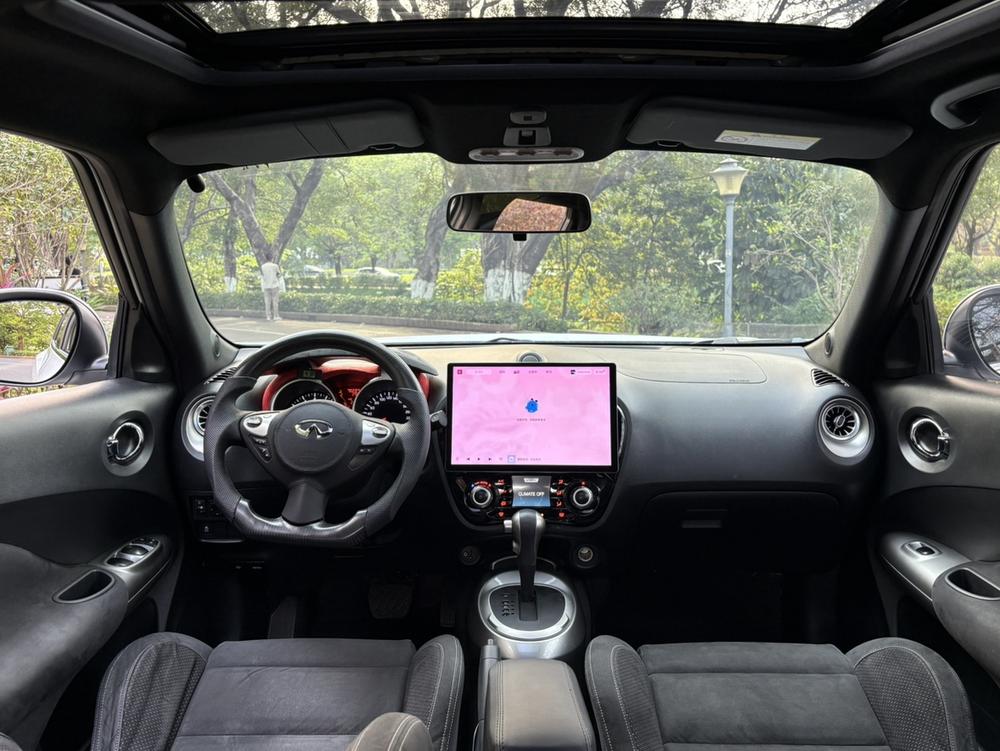 Infiniti Infiniti ESQ