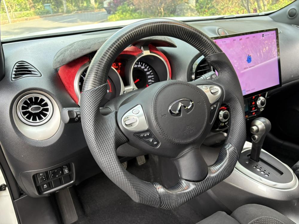 Infiniti Infiniti ESQ