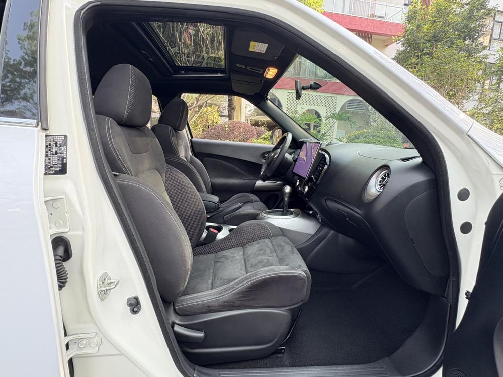 Infiniti Infiniti ESQ